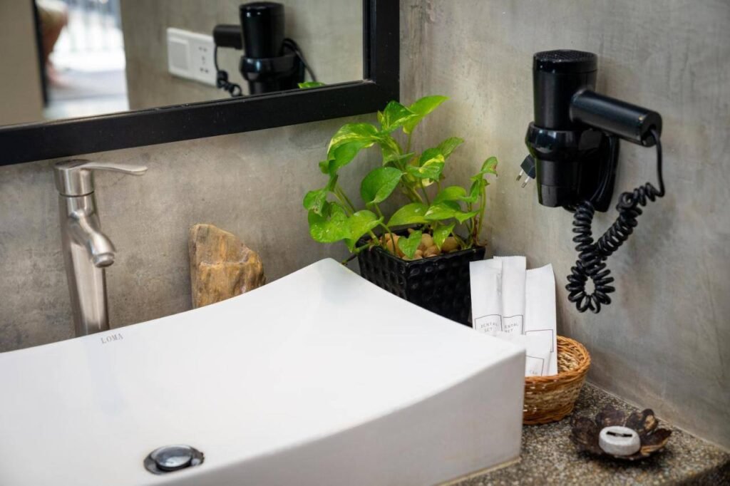 photo_2025-10-22_09-48-31